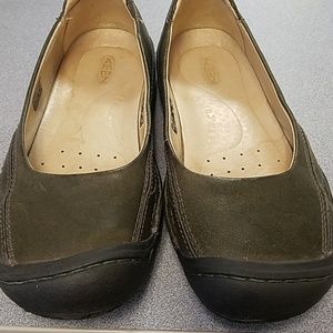 Keen Golden Ballerina dark green